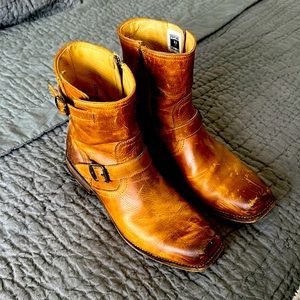 Men’s Western Frye Boots